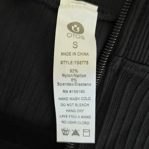 New (no tags) Black Ribbed Fashion Athleisure Workout Gear (S-M) - Picture 3 of 3